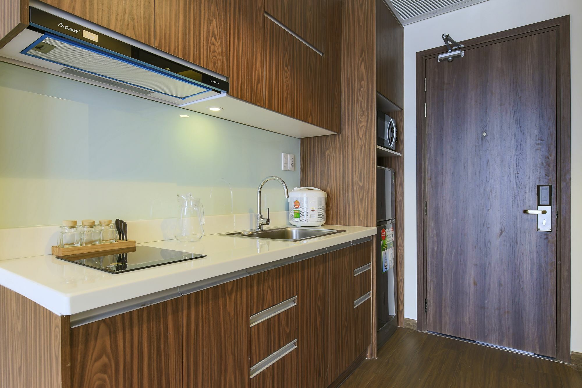 Aurora Serviced Apartments (Adults Only) Ho Chi Minh City Exterior photo